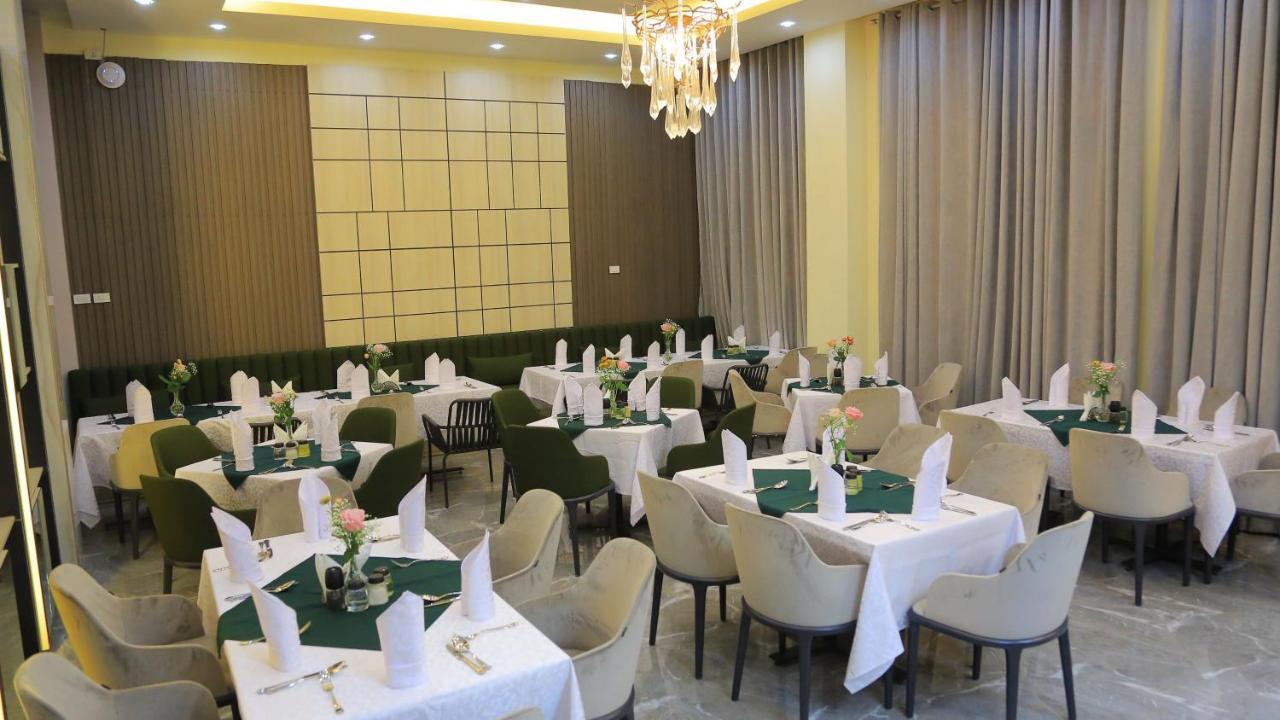 Triple E Hotel And Spa Аддис-Абеба Экстерьер фото