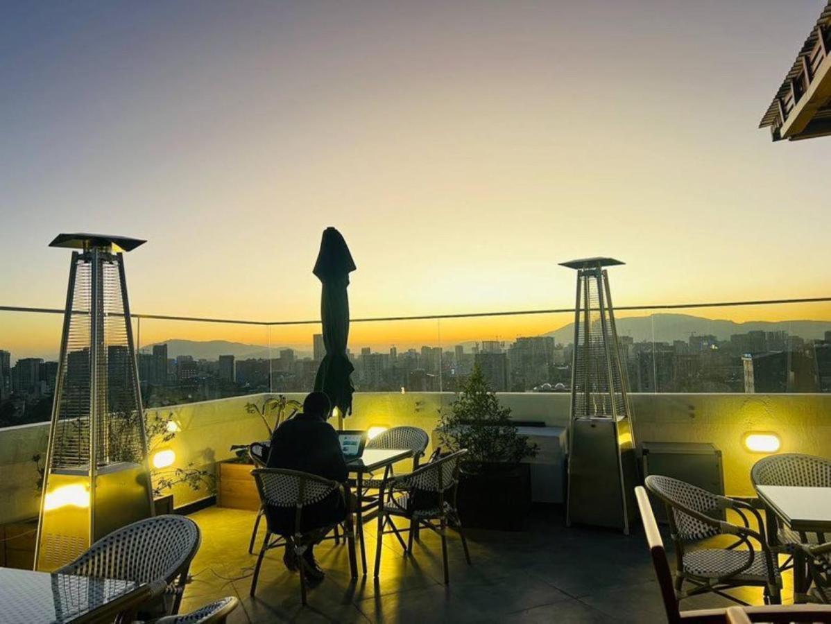 Triple E Hotel And Spa Аддис-Абеба Экстерьер фото